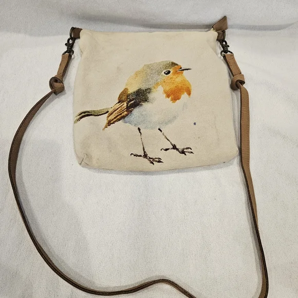Watercolor Robin Bird Print Crossbody Bag - Picture 1 of 6